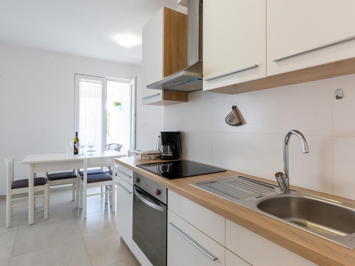 Amoroso 200m From Sea Porec